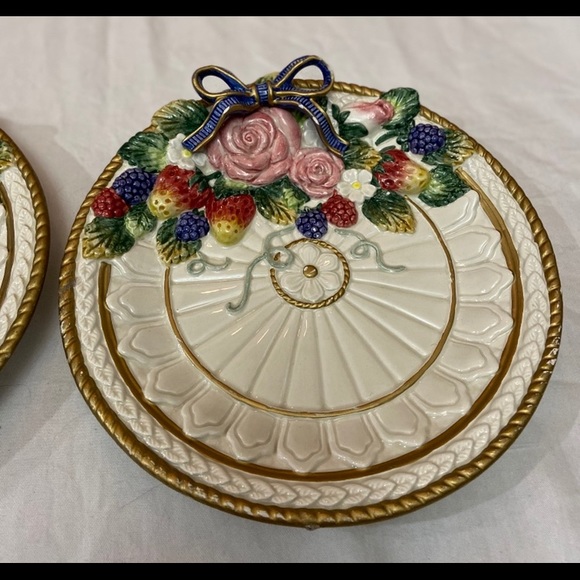 Fitz and Floyd's Vintage plates - Picture 6 of 8